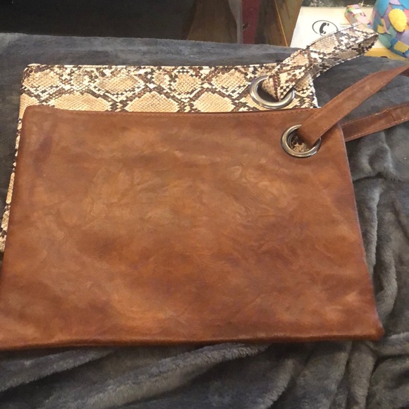 Cute Clutch bag in snakeskin - Picture 14 of 15